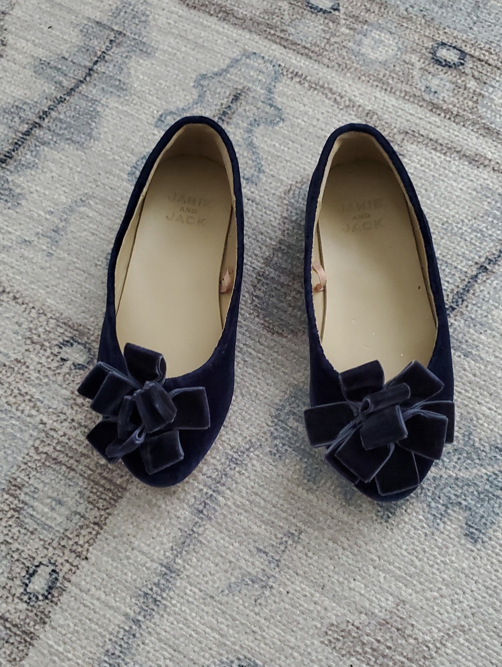 Janie And Jack Girls Navy Velvet Bow Flats Slip On Shoes Sz10